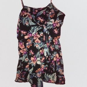 NWOT Floral Print Romper
